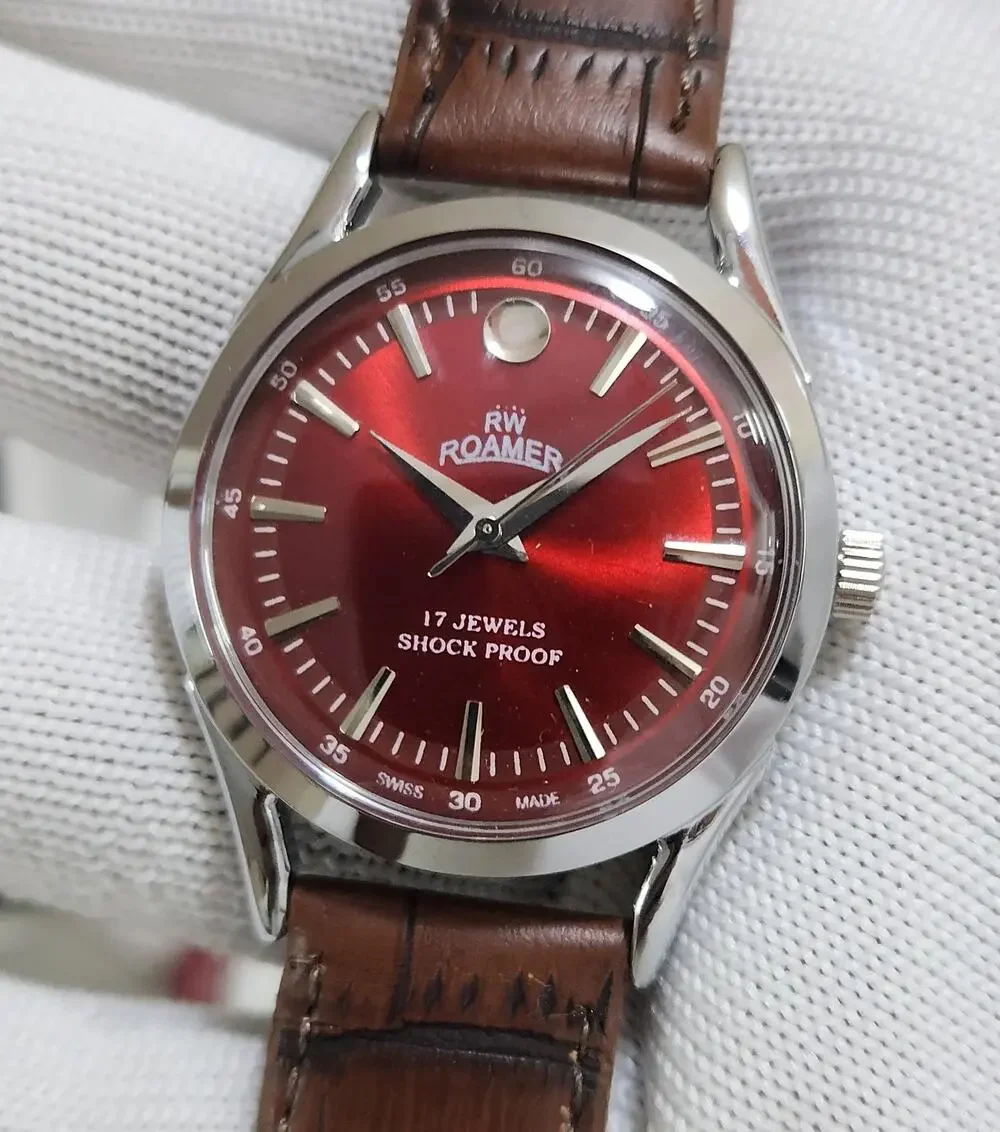 Vintage 1982 Roamer Manual Mens Silver Watch W/Leather Strap & Red accents